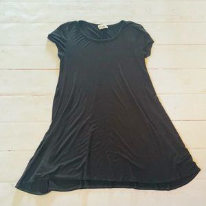 Womans Black  TMG Tunic Size XL